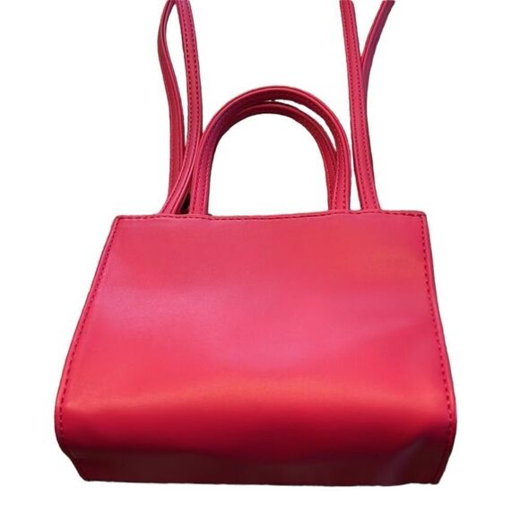 The Guess G Tote Mini. - Picture 4 of 11